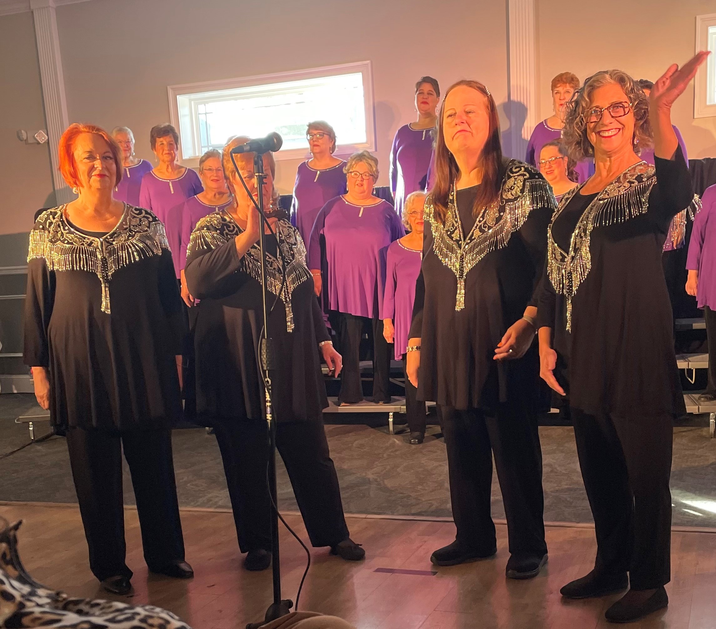 to Evergreen Chorus Evergreen Chorus